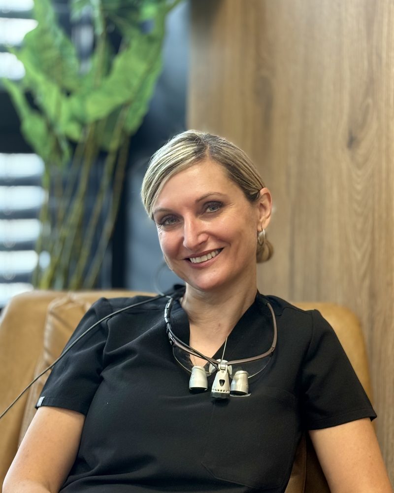 Zahnärztin Adela Deac, Gründerin von Smart DentArt in Wolfsburg